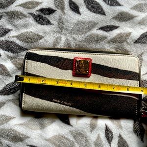 Dooney & Bourke Wristlet